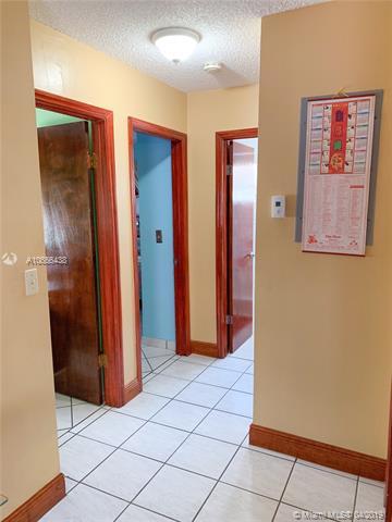6909 W 25 Ct, Hialeah, FL 33016 photo 5