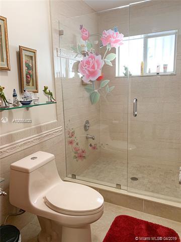 6909 W 25 Ct, Hialeah, FL 33016 photo 8