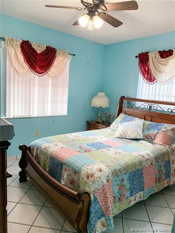 6909 W 25 Ct, Hialeah, FL 33016 photo 10