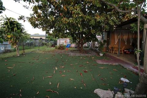 33 E 14th St, Hialeah, FL 33010 photo 9
