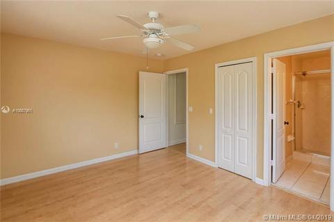2532 Montclaire Cir, Weston, FL 33327 photo 37