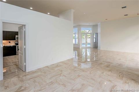 2532 Montclaire Cir, Weston, FL 33327 photo 23