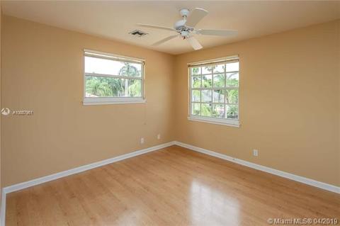 2532 Montclaire Cir, Weston, FL 33327 photo 41