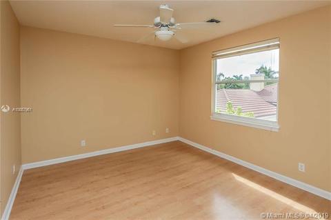 2532 Montclaire Cir, Weston, FL 33327 photo 43