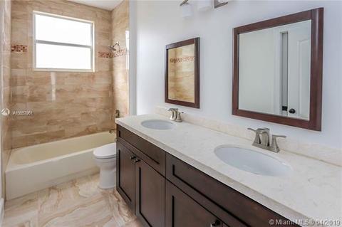 2532 Montclaire Cir, Weston, FL 33327 photo 19