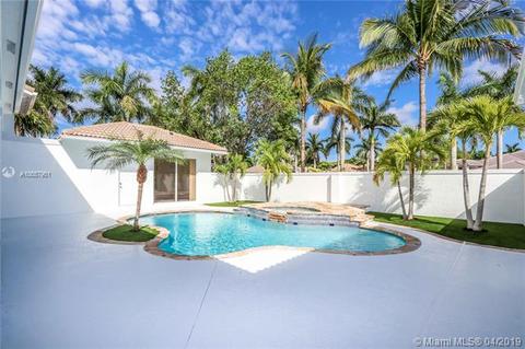 2532 Montclaire Cir, Weston, FL 33327 photo 12