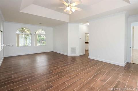 2532 Montclaire Cir, Weston, FL 33327 photo 16