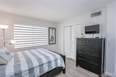 412 Lakeview Dr #101, Weston, FL 33326 photo 20