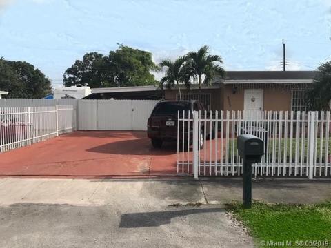 4320 NW 192nd St, Miami Gardens, FL 33055 photo 1