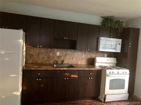 5348 E 6th Ave, Hialeah, FL 33013 photo 8