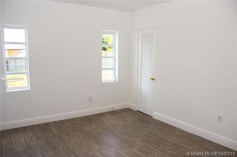 1840 SW 48th Ave, West Park, FL 33023 photo 12