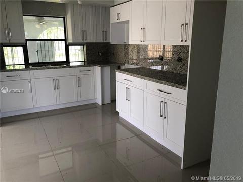761 E 46th St, Hialeah, FL 33013 photo 1