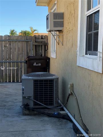 201 E 46th St, Hialeah, FL 33013 photo 12