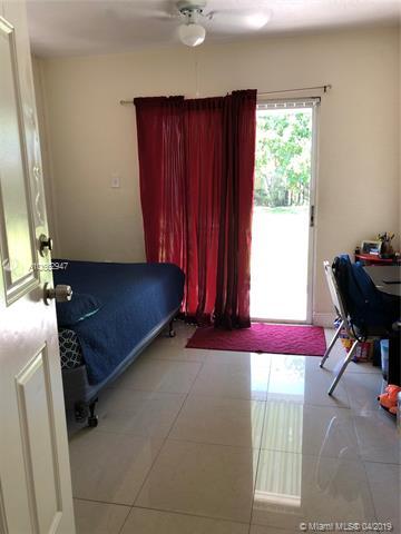 201 E 46th St, Hialeah, FL 33013 photo 5