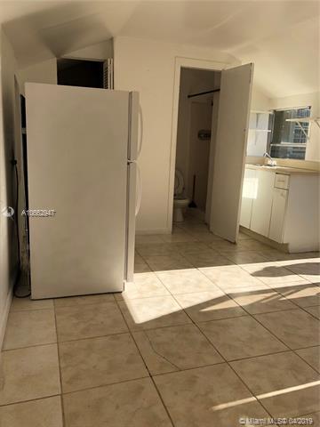 201 E 46th St, Hialeah, FL 33013 photo 9