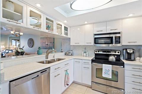 4590 NE Sandpebble Trce #203, Stuart, FL 34996 photo 7