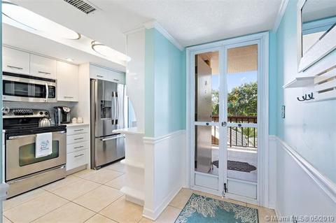 4590 NE Sandpebble Trce #203, Stuart, FL 34996 photo 6
