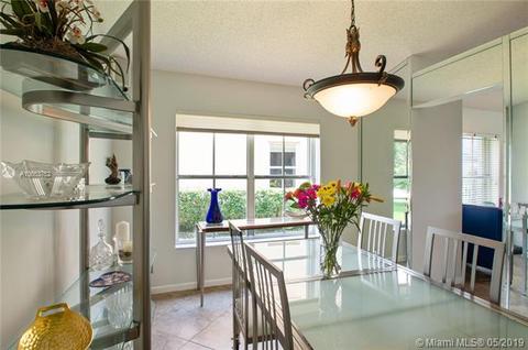 551 Carrington Ln, Weston, FL 33326 photo 8