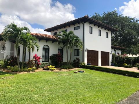 381 Navarre Dr, Miami Springs, FL 33166 photo 4