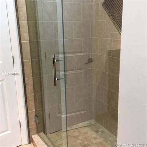 16426 Briar Patch Pl, Miami Lakes, FL 33014 photo 23