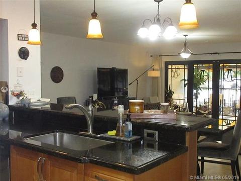 16426 Briar Patch Pl, Miami Lakes, FL 33014 photo 6