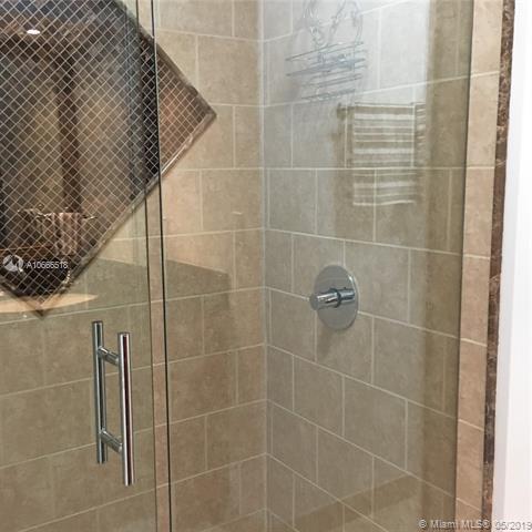 16426 Briar Patch Pl, Miami Lakes, FL 33014 photo 24