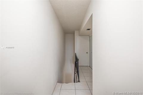 Undisclosed, Hialeah, FL 33012 photo 21