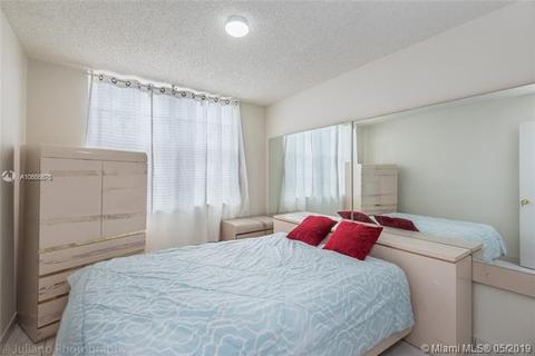 Undisclosed, Hialeah, FL 33012 photo 13