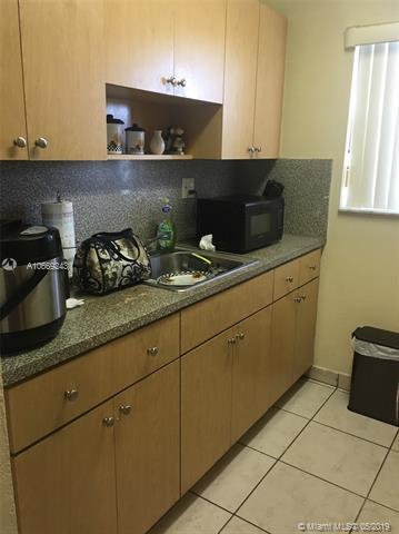 Undisclosed, Hialeah, FL 33012 photo 4