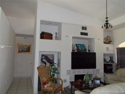 Undisclosed, Hialeah, FL 33018 photo 4