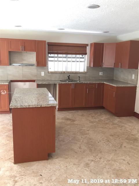 8564 NW 165th Ter, Miami Lakes, FL 33016 photo 5