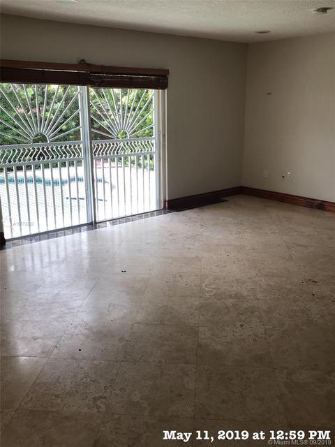8564 NW 165th Ter, Miami Lakes, FL 33016 photo 7