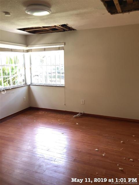 8564 NW 165th Ter, Miami Lakes, FL 33016 photo 14
