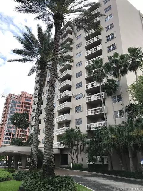 90 Edgewater Dr #802, Coral Gables, FL 33133 photo 1