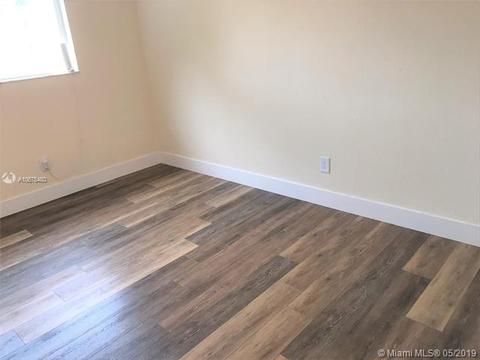 7180 W 3rd Ave, Hialeah, FL 33014 photo 17