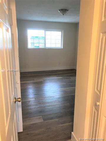 7180 W 3rd Ave, Hialeah, FL 33014 photo 20