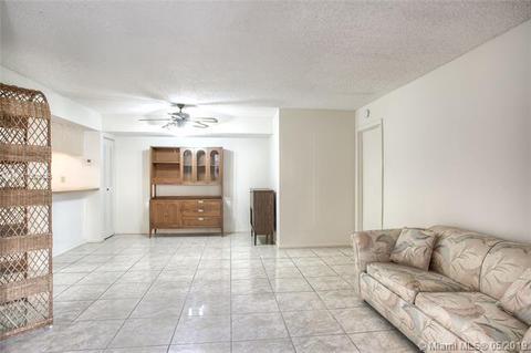 Undisclosed, Hialeah, FL 33015 photo 4