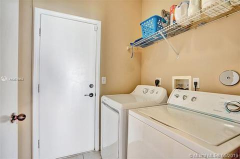 2866 W Sable Cir, Margate, FL 33063 photo 25
