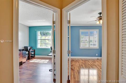 2866 W Sable Cir, Margate, FL 33063 photo 18