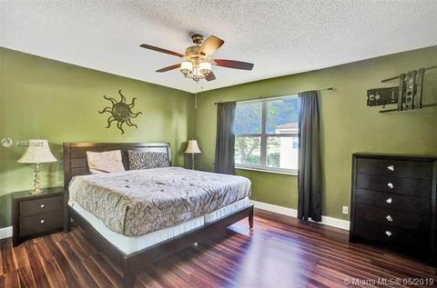 2866 W Sable Cir, Margate, FL 33063 photo 14