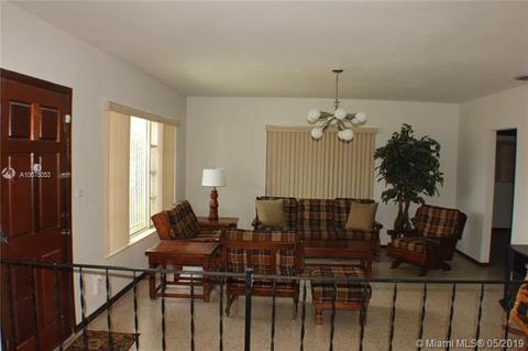769 E 22nd St, Hialeah, FL 33013 photo 5