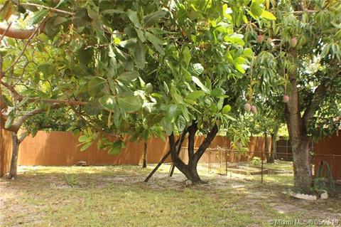 769 E 22nd St, Hialeah, FL 33013 photo 32