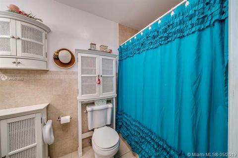 Undisclosed, Hialeah, FL 33018 photo 15