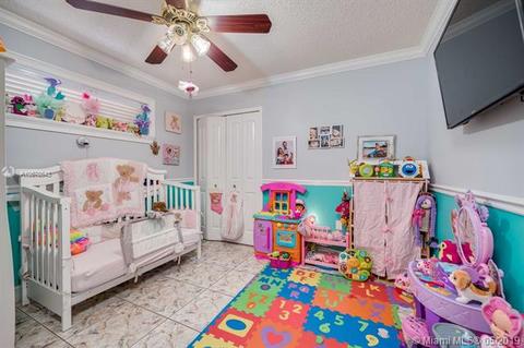 Undisclosed, Hialeah, FL 33018 photo 10