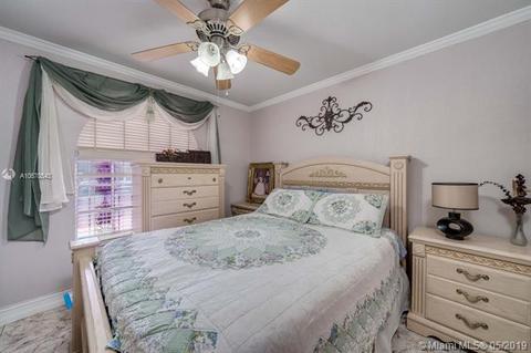 Undisclosed, Hialeah, FL 33018 photo 19