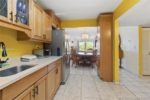 30 E 39th St #318, Hialeah, FL 33013 photo 16