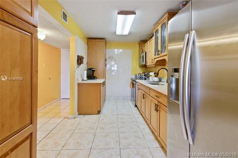 30 E 39th St #318, Hialeah, FL 33013 photo 18