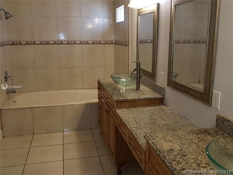 18924 NW 54th Ave, Miami Gardens, FL 33055 photo 14