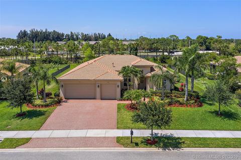 111 SEthan Ter, Stuart, FL 34997 photo 2
