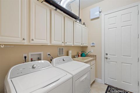 111 SEthan Ter, Stuart, FL 34997 photo 26